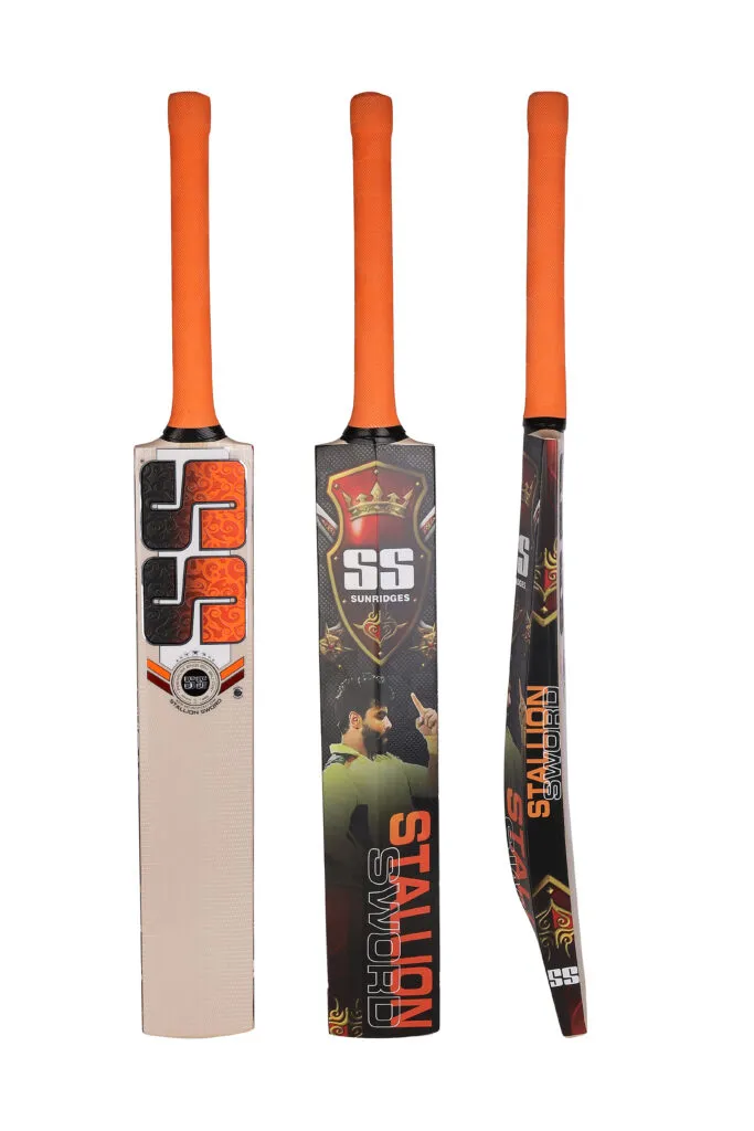 Package contents: 1 Bat        and        1 cover
Height: 84.45 CM
Width: 11.43 CM
Length: 3.8 CM
Natural bat with full covered sticker
Front grain +Net tape
Edges 33mm-38mm
With Good balance and good punch
Pride to be Made in India
Manufactured and
